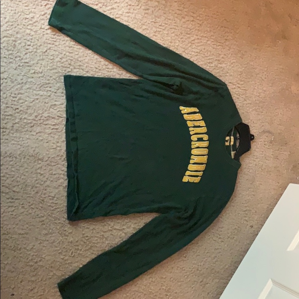 Selling a Abercrombie and Fitch muscle shirt